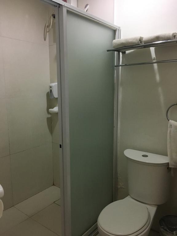 Ilocos Rosewell Otel Oda fotoğraf