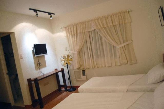 Ilocos Rosewell Otel Oda fotoğraf